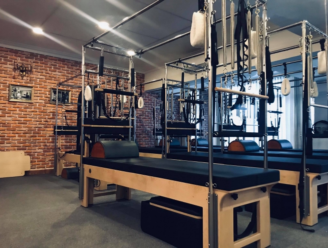 Tập Pilates ở đâu tại TP. HCM? Pour Vous Pilates
