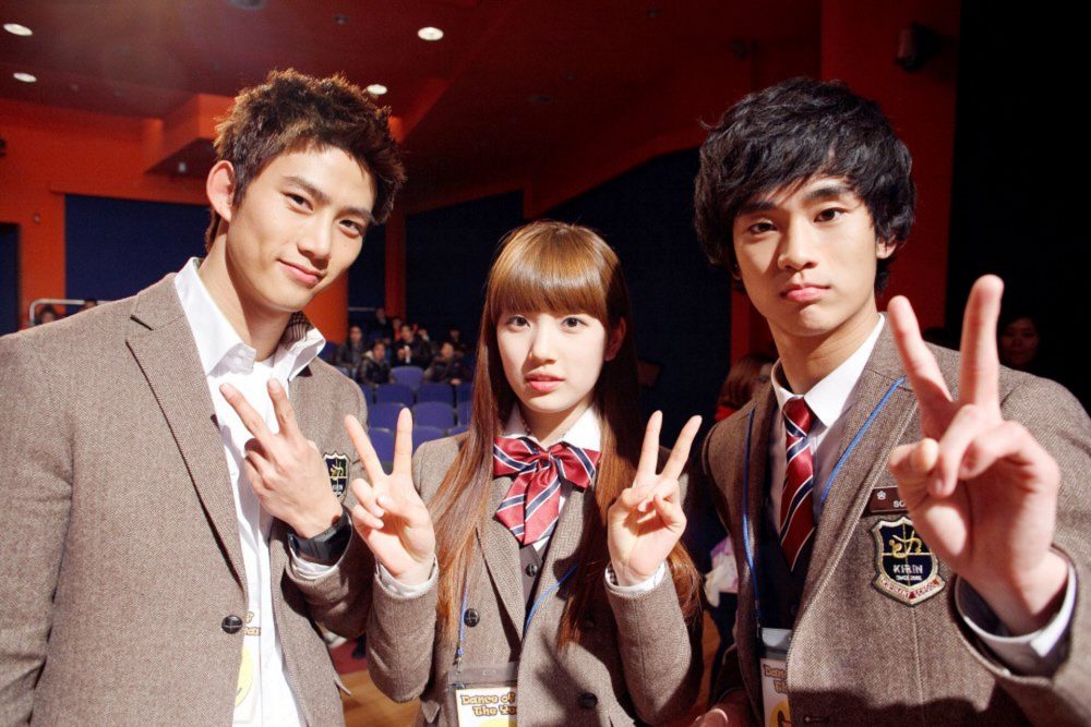 Bay cao ước mơ - Dream high (2011)