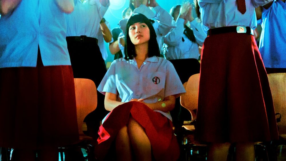 Cô gái đến từ hư vô - Girl from nowhere (2018)
