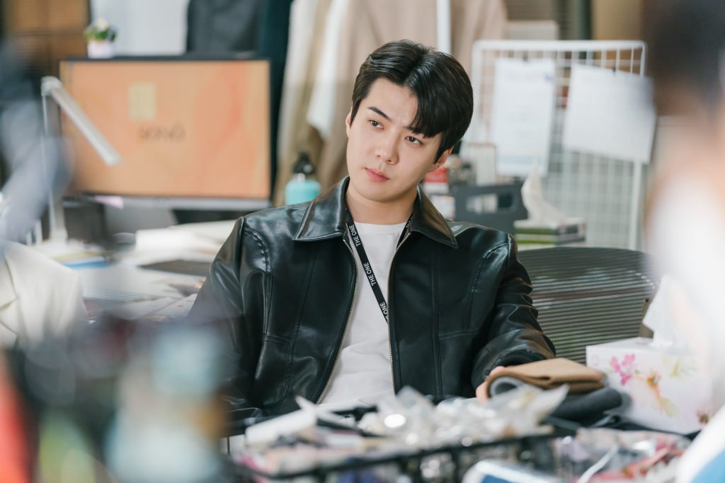 Hwang Chi Hyung (Sehun EXO đóng) trong Now, we are breaking up