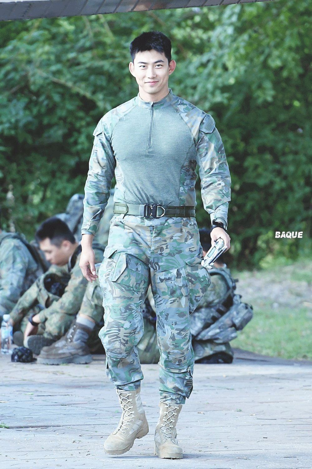 Ok Taecyeon từng nặng 99kg