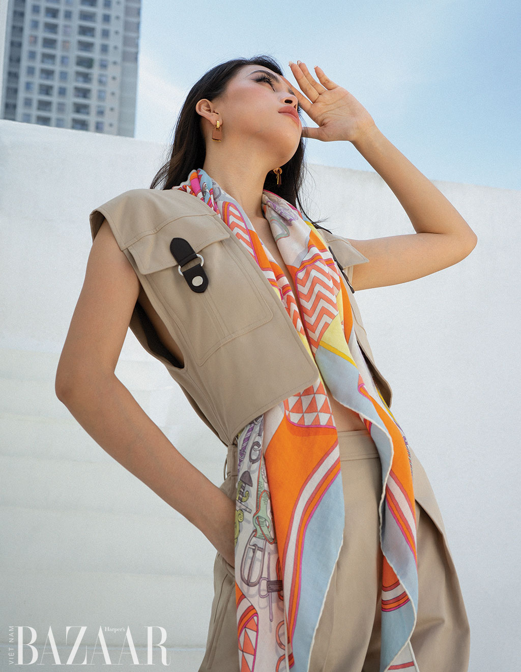Nét đẹp thượng lưu: Tiểu Vy sang trọng với Hermès