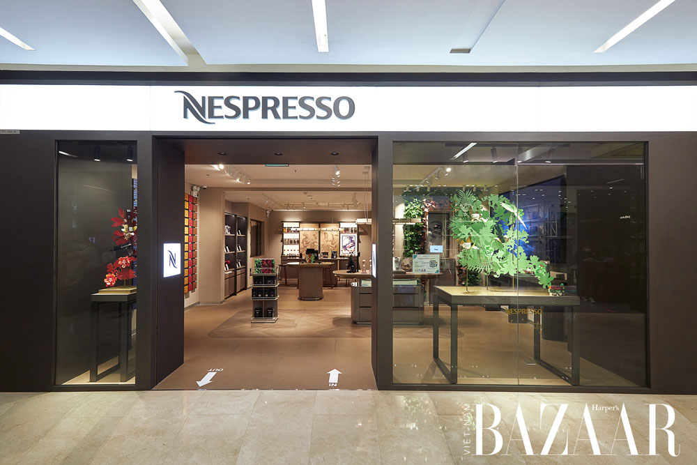 Bên ngoài cửa hàng Nespresso Boutique