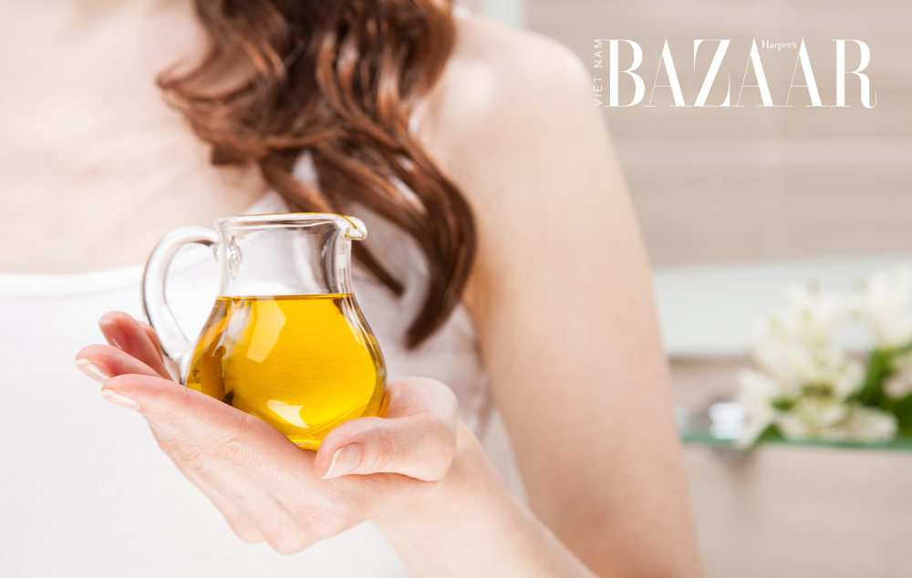 cách ủ tóc bằng dầu oliu có tác dụng gì