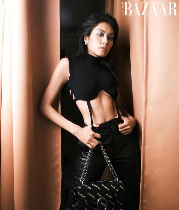 Harper's Bazaar_Fashionista Thảo Nhi Lê diện trang phục cut out_06