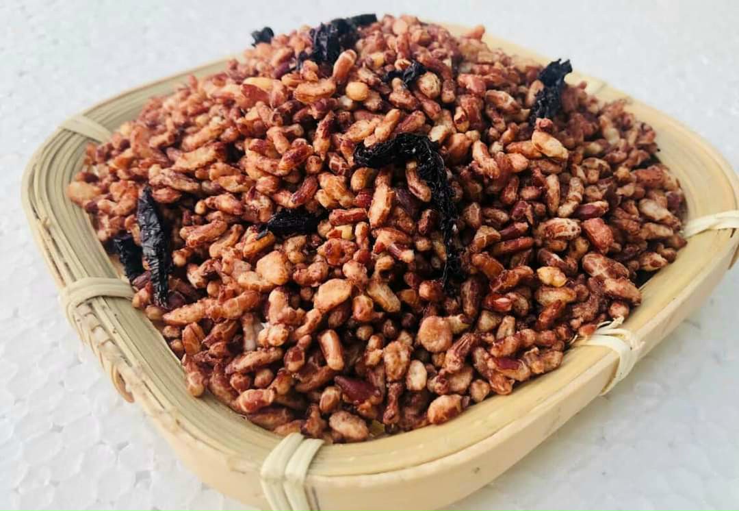 Gạo lứt sấy rong biển có giảm cân không