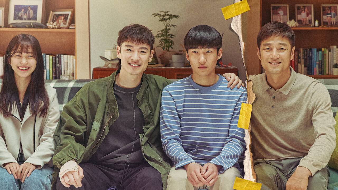 Phim mới của Lee Je Hoon: Hướng tới thiên đường - Move to Heaven (2021)