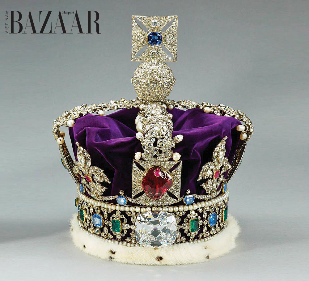 Vương miện Hoàng gia Anh với viên spinel đỏ nổi tiếng, Black Prince's Ruby