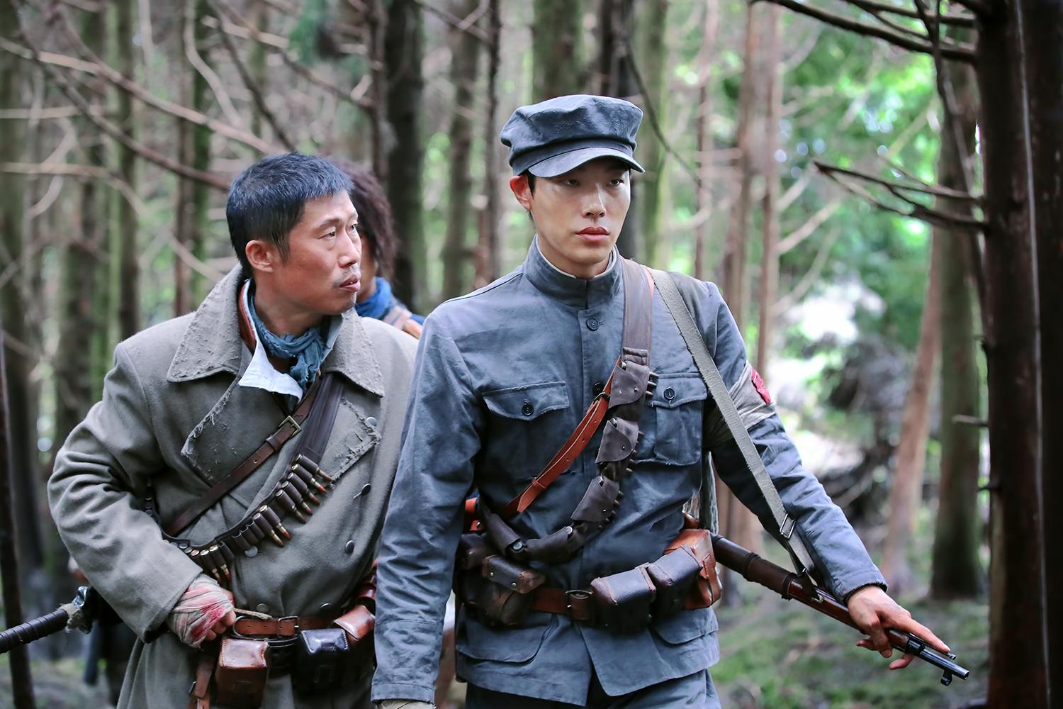 Tiếng gầm chiến thắng - The Battle: Roar to Victory (2019)