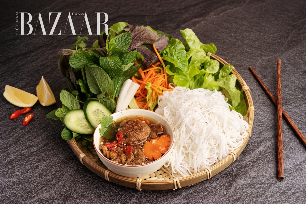 Thực đơn thứ 2: bún chả