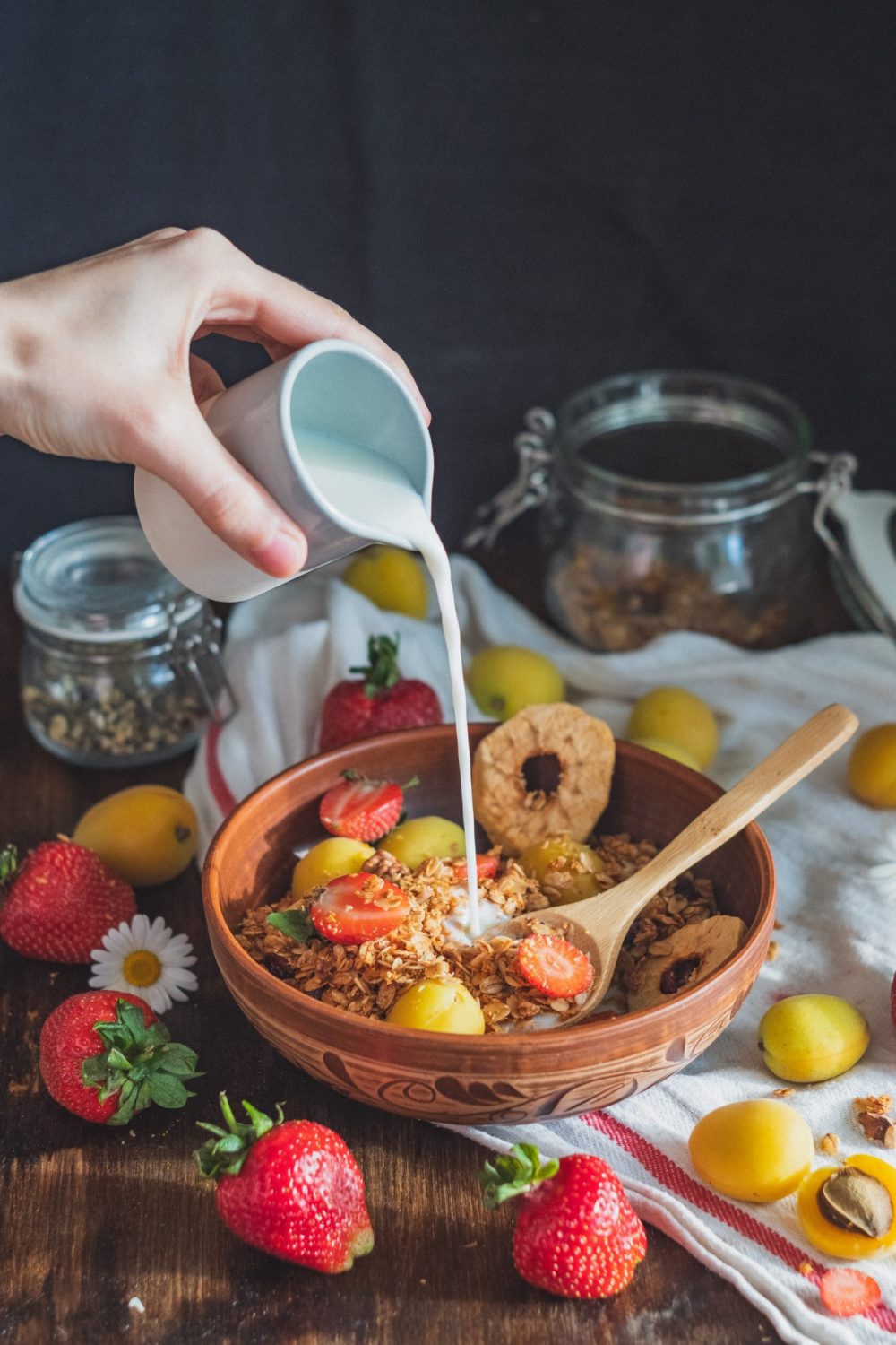 Sử dụng yến mạch Granola làm ngũ cốc nóng
