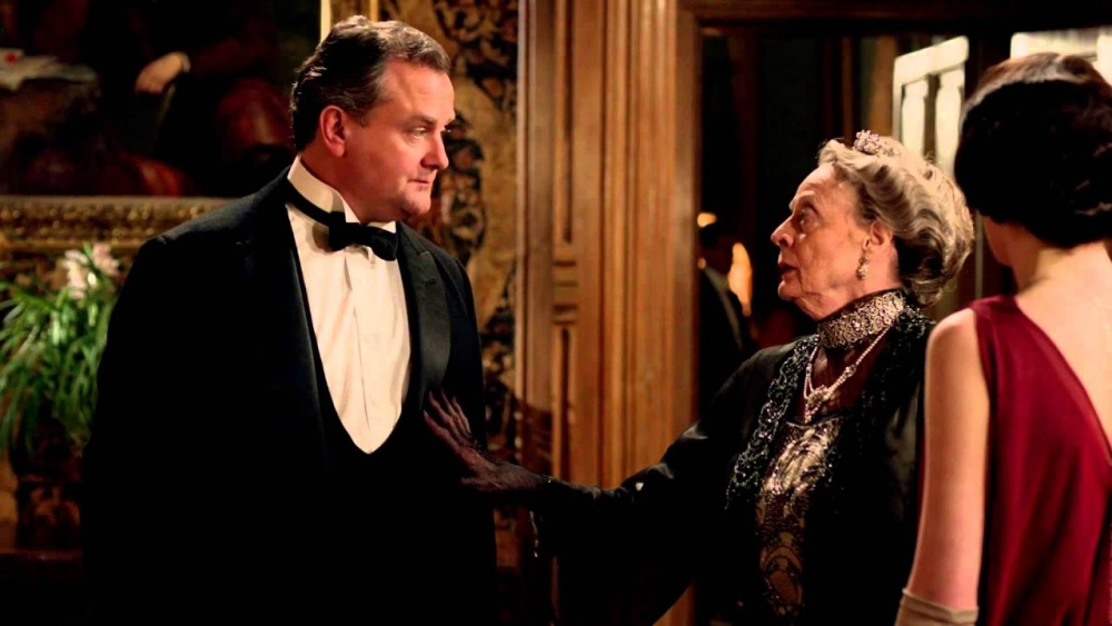 BZ-dress-code-white-tie-met-gala-2022-downton-abbey-i-thought-you-were-a-waiter