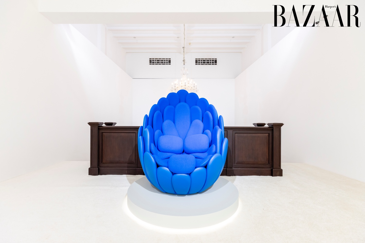 BZ-nội-thất-Louis-Vuitton-7 Ghế Bulbo do nghệ sĩ Fernando và Humberto Campana thiết kế, thuộc bộ sưu tập Objets Nomades của Louis Vuitton.