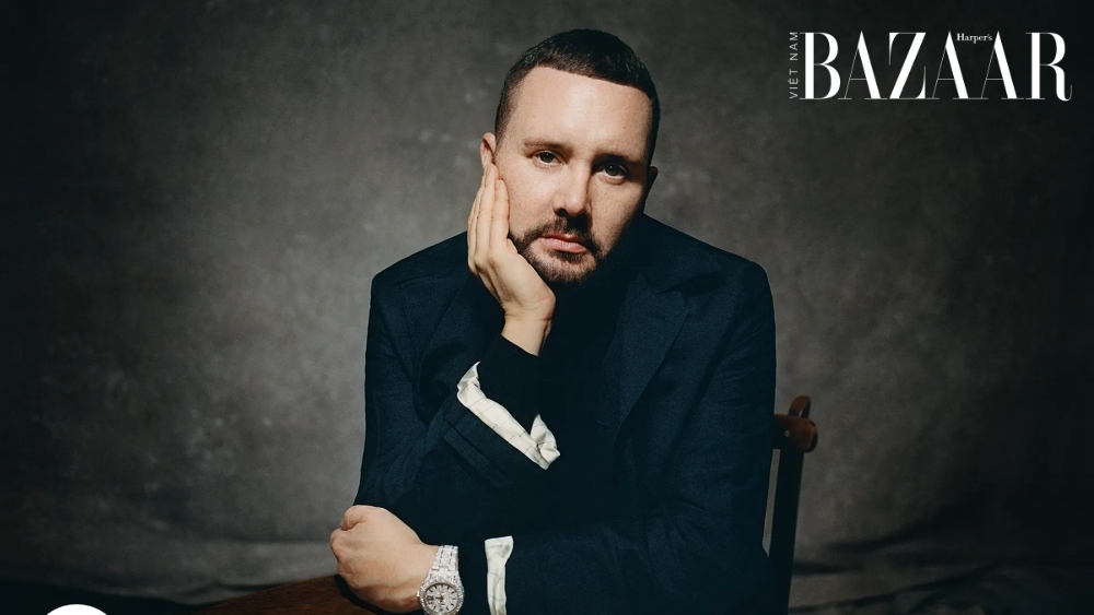 BZ-dior-men-spring-2023-erl-collaboration-venice-Kim-Jones