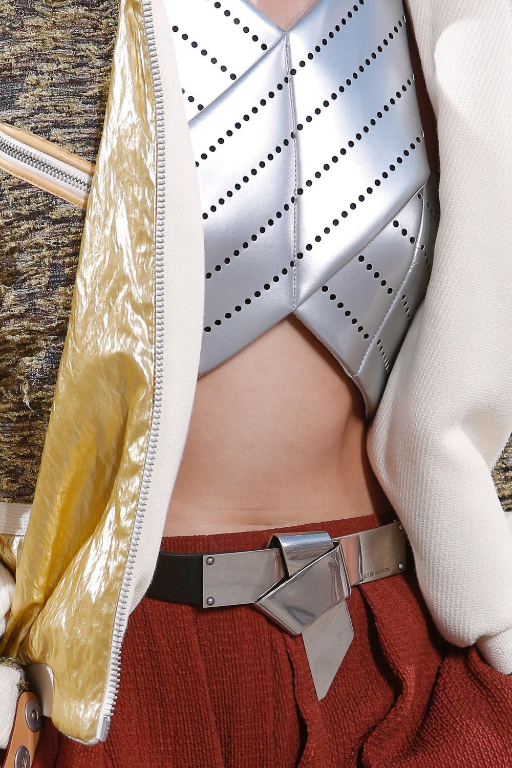 BZ-louis-vuitton-cruise-2023-salk-institue-04