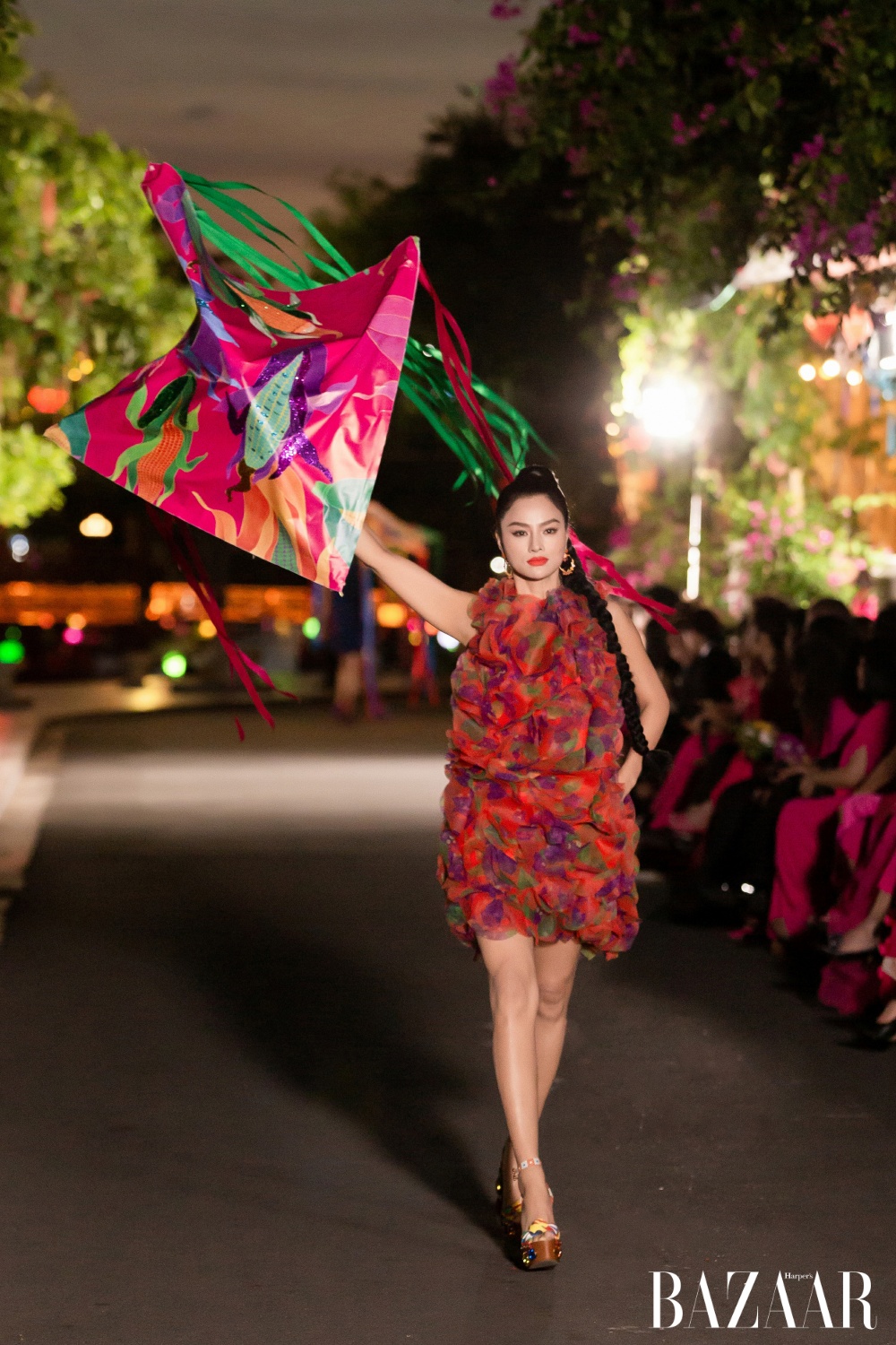 Siêu mẫu Vũ Thu Phương catwalk Siêu mẫu Vũ Thu Phương catwalk