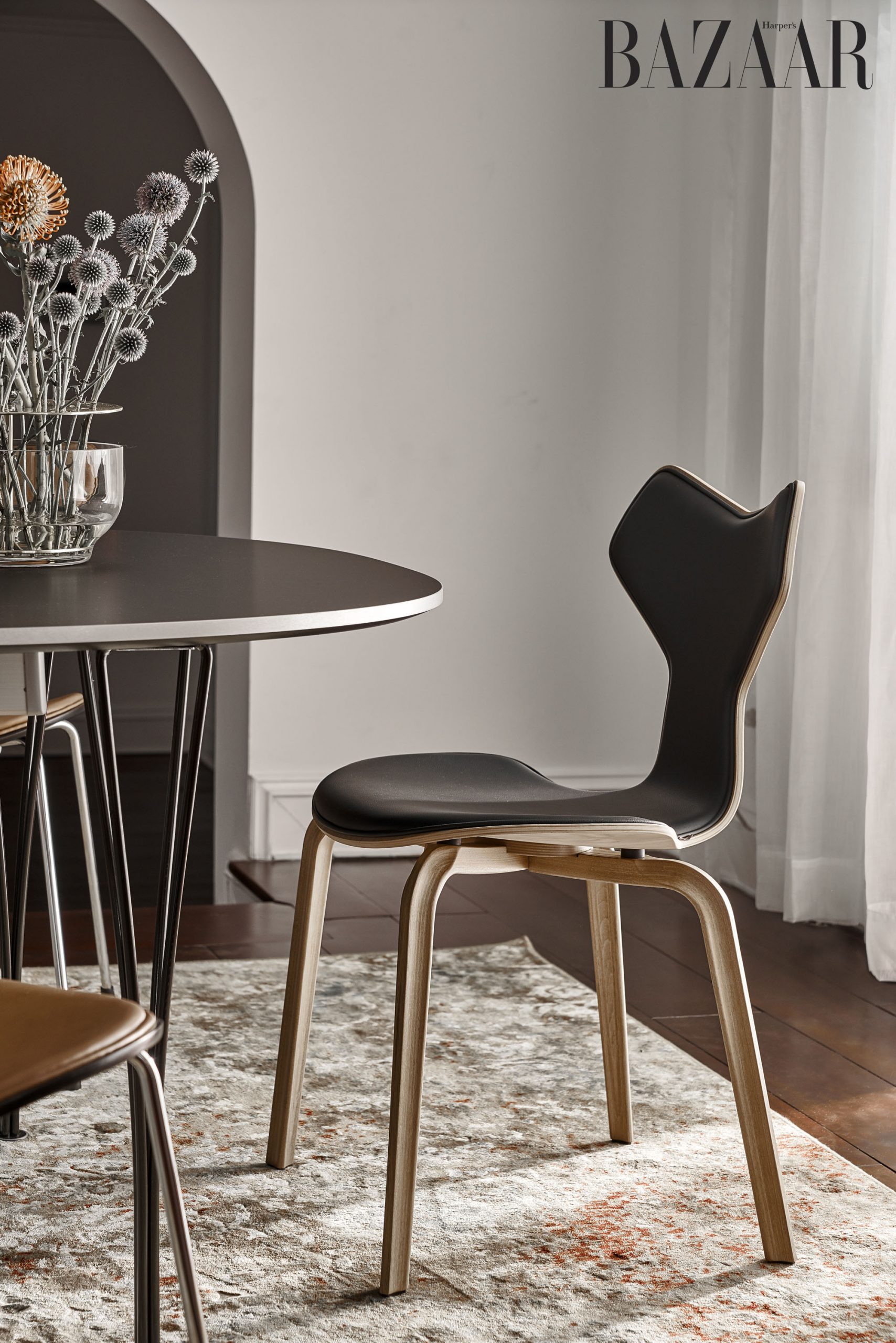 Harper's Bazaar_Lịch sử thương hiệu nội thất Fritz Hansen_07