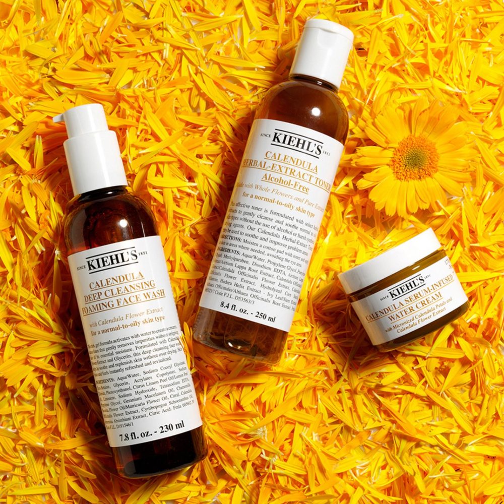 Sữa rửa mặt hoa cúc Calendula Deep Cleansing Foaming Face Wash