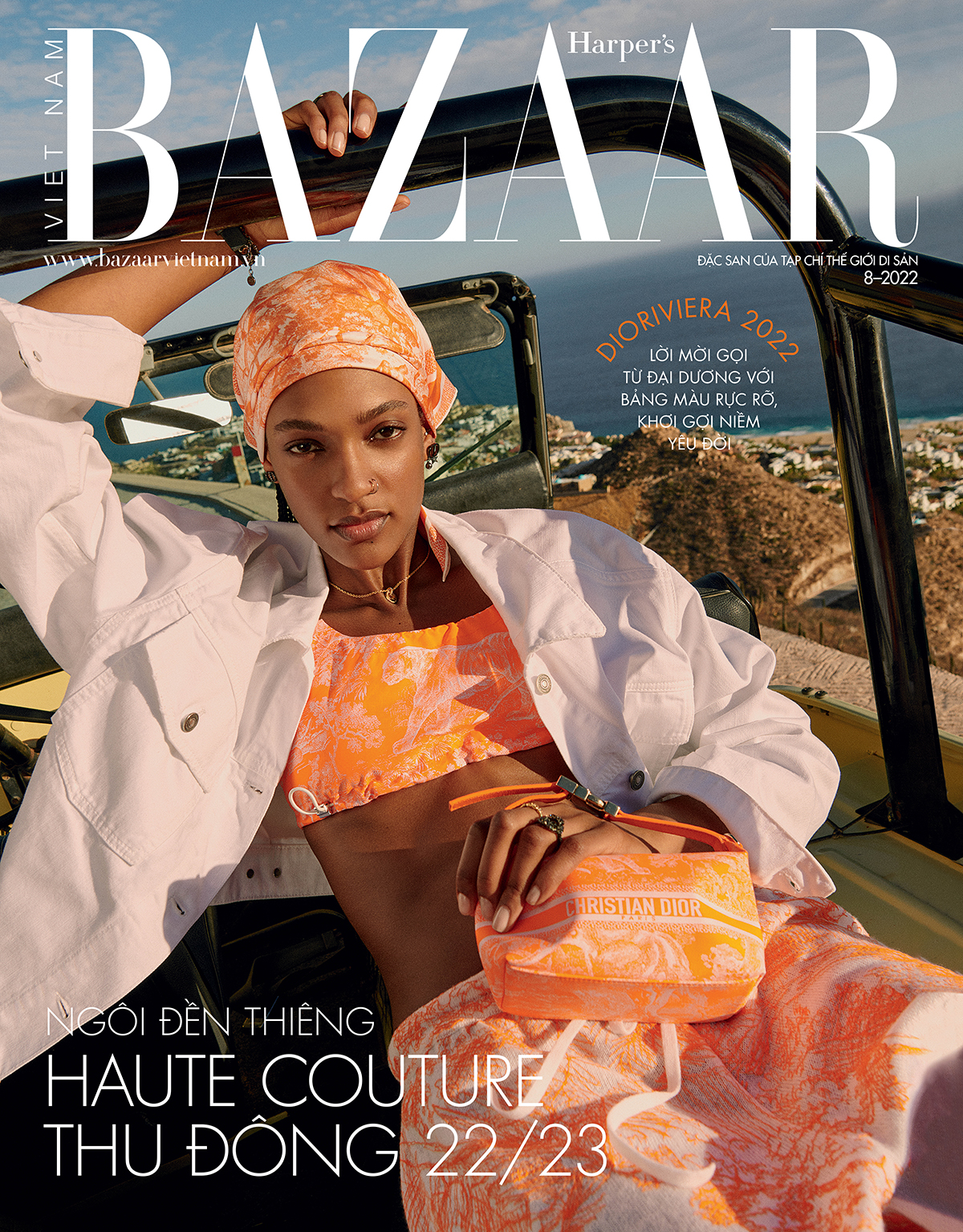 Bộ sưu tập Dioriviera 2022 trên bìa Harper’s Bazaar Việt Nam tháng 8-2022