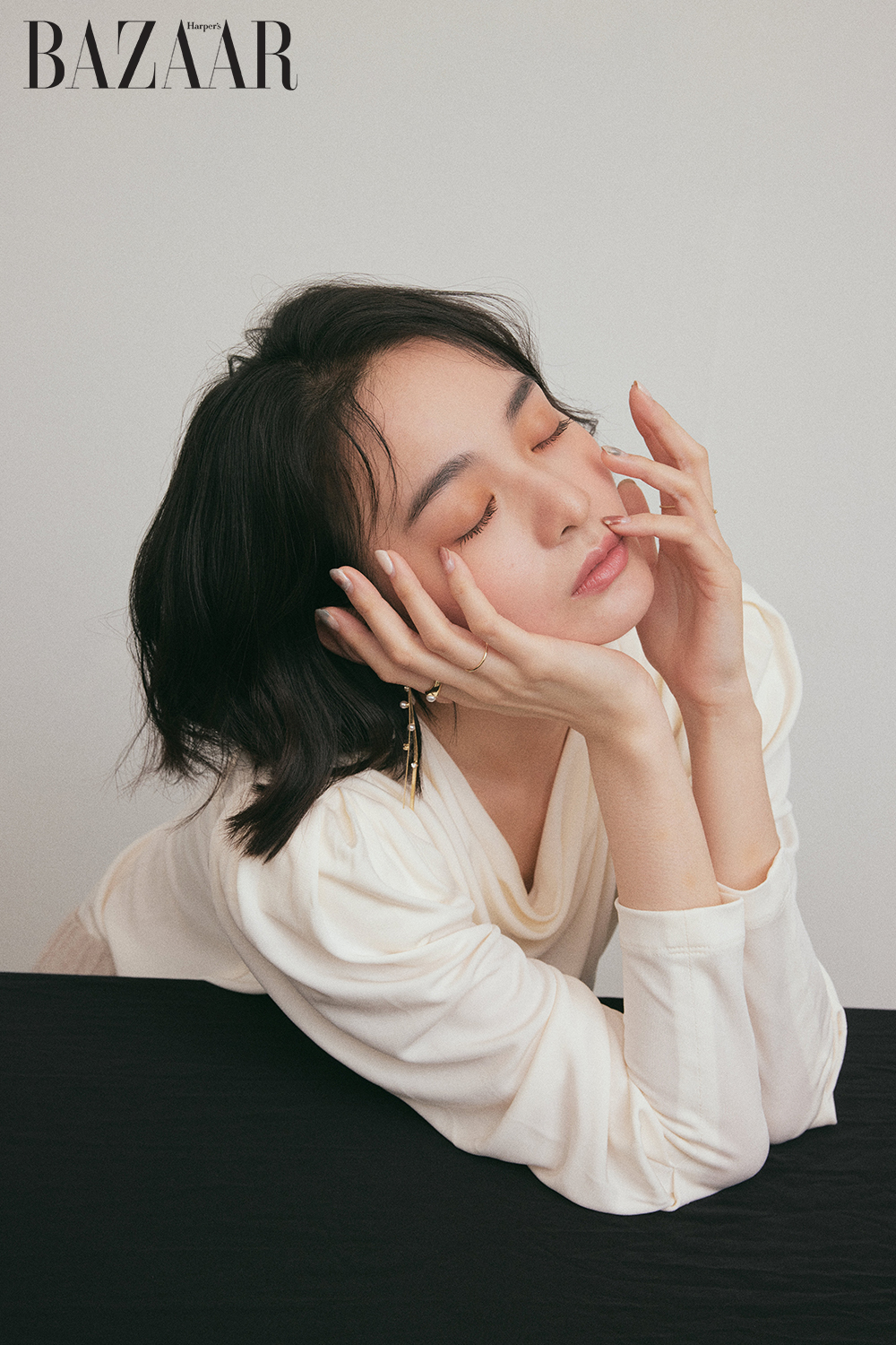 Gợi ý kem nền cho da mụn