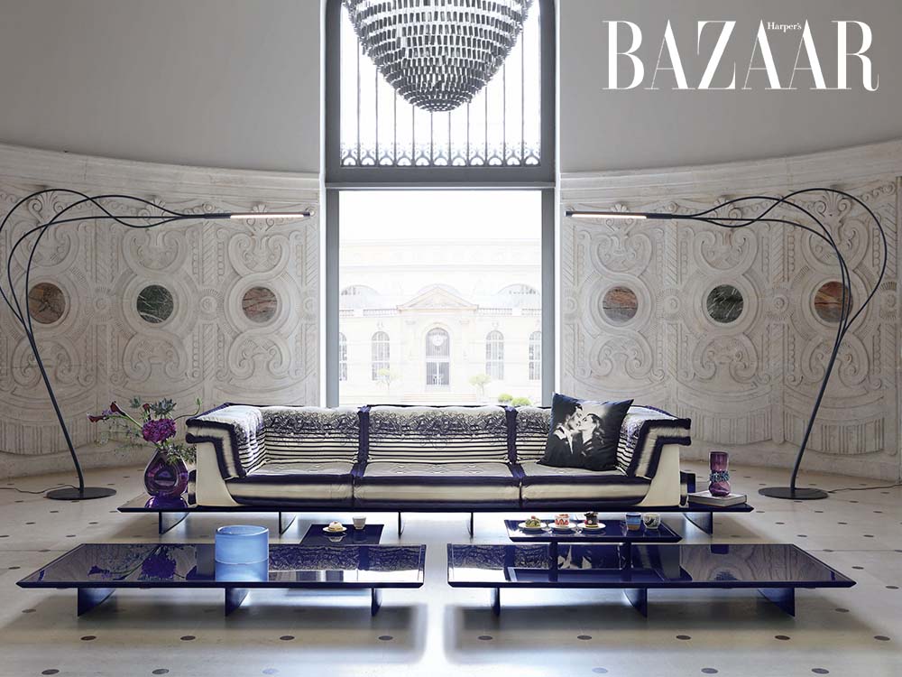 Nên chọn 3-4 món đồ nội thất chủ đạo cho phòng khách.