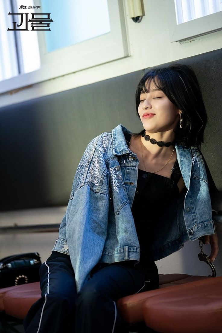 Vượt ra tội ác - Beyond Evil (2021)