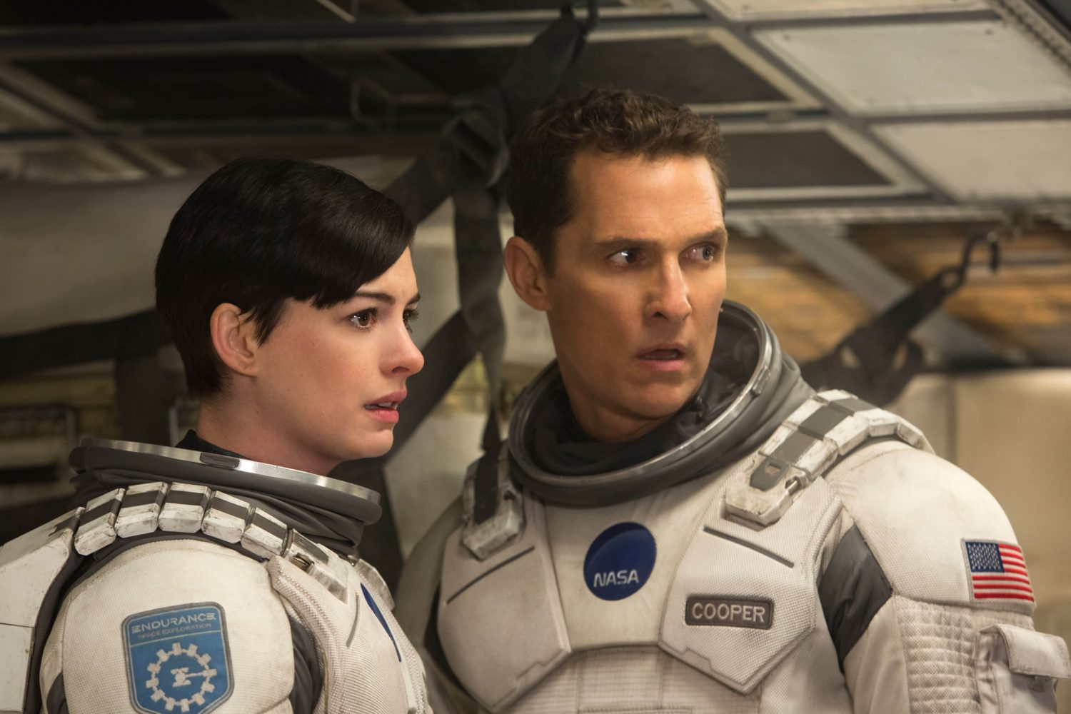 Anne Hathaway phim: Hố đen tử thần - Interstellar (2014)