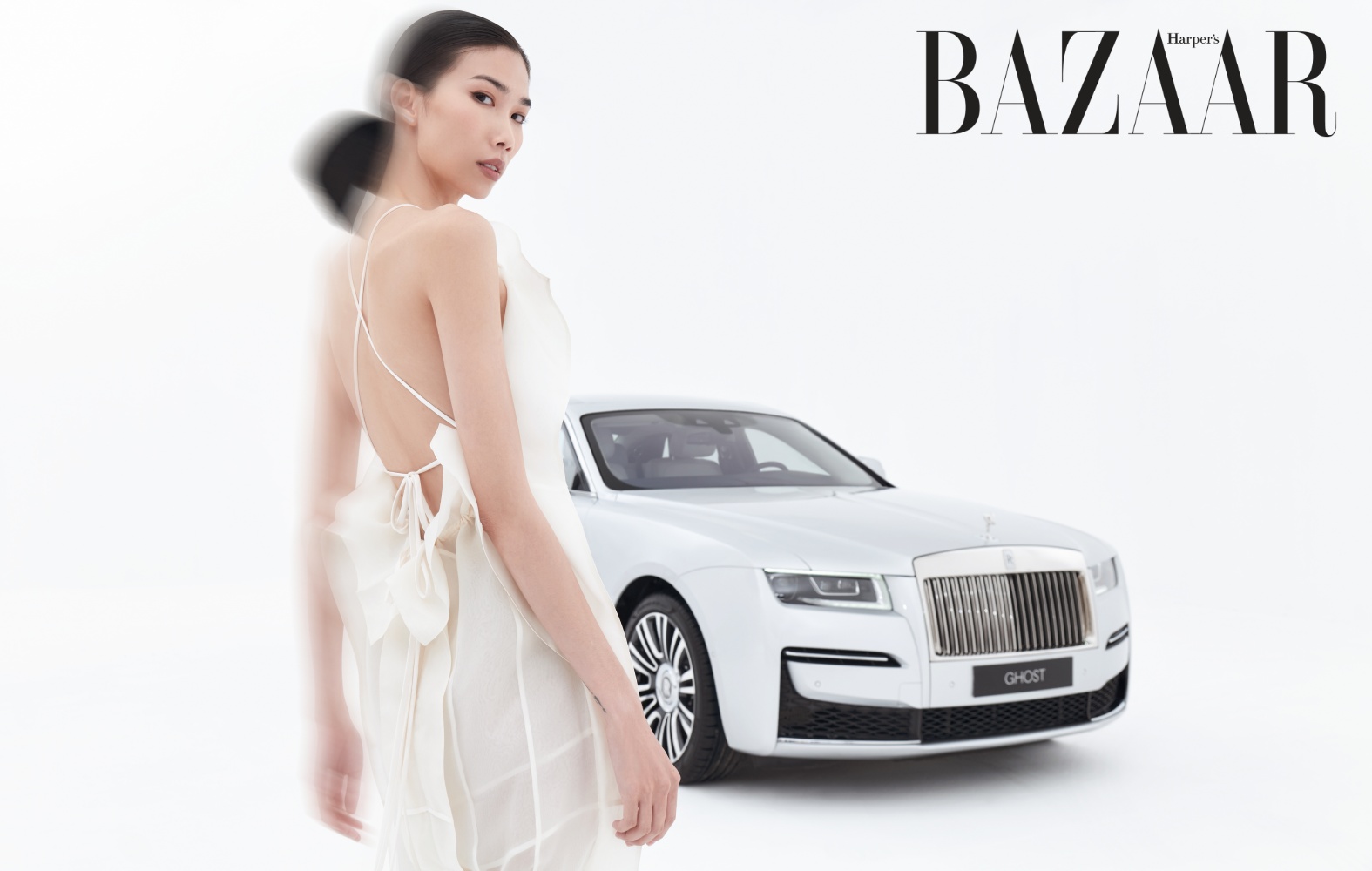 Bộ ảnh Harry Vũ kết hợp cùng hãng xe siêu sang Rolls-Royce New Ghost với BST Purity của NTK Nguyễn Hoàng Tú.