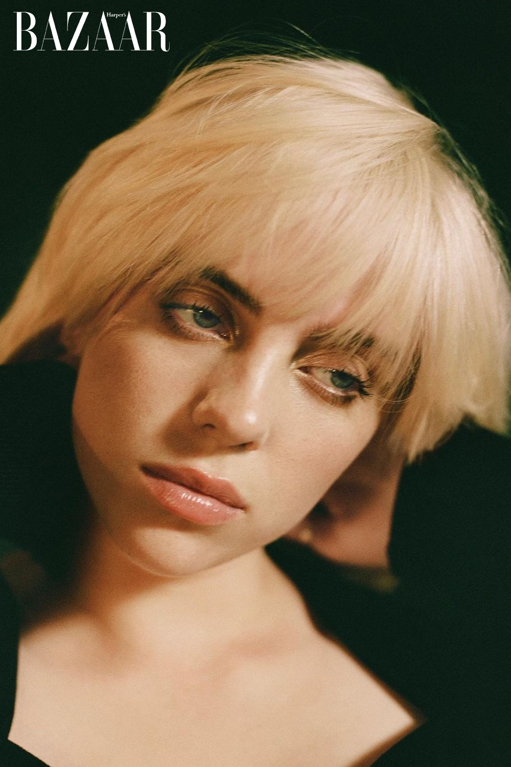 Các bước làm đẹp mỗi tối của Billie Eilish.