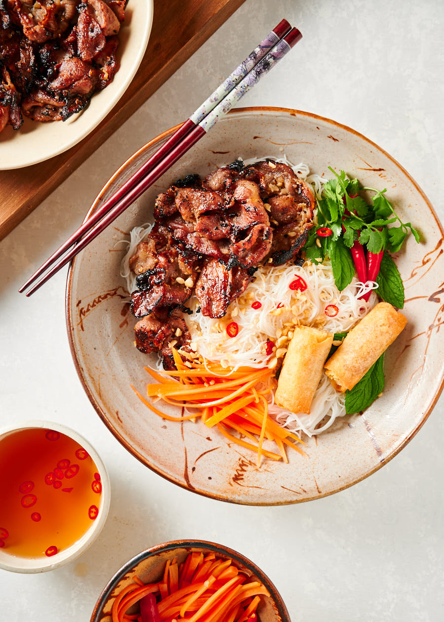Bún thịt nướng bao nhiêu calo
