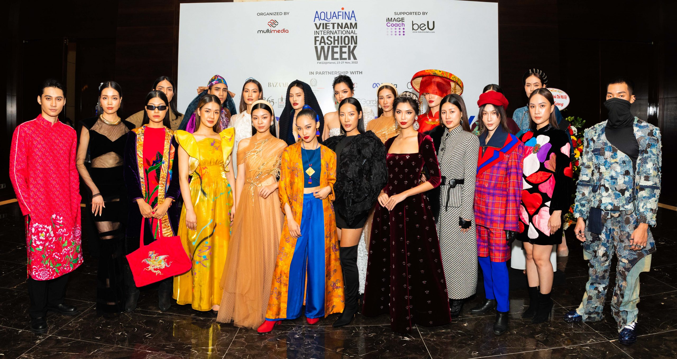 Harper's Bazaar_Aquafina Vietnam International Fashion Week AVIFW_13