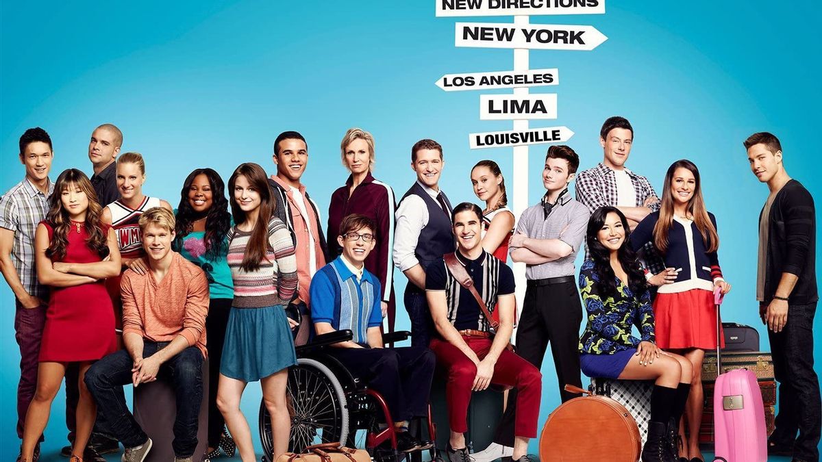 Phim bộ Mỹ học đường: Đội hát trung học - Glee (2009)
