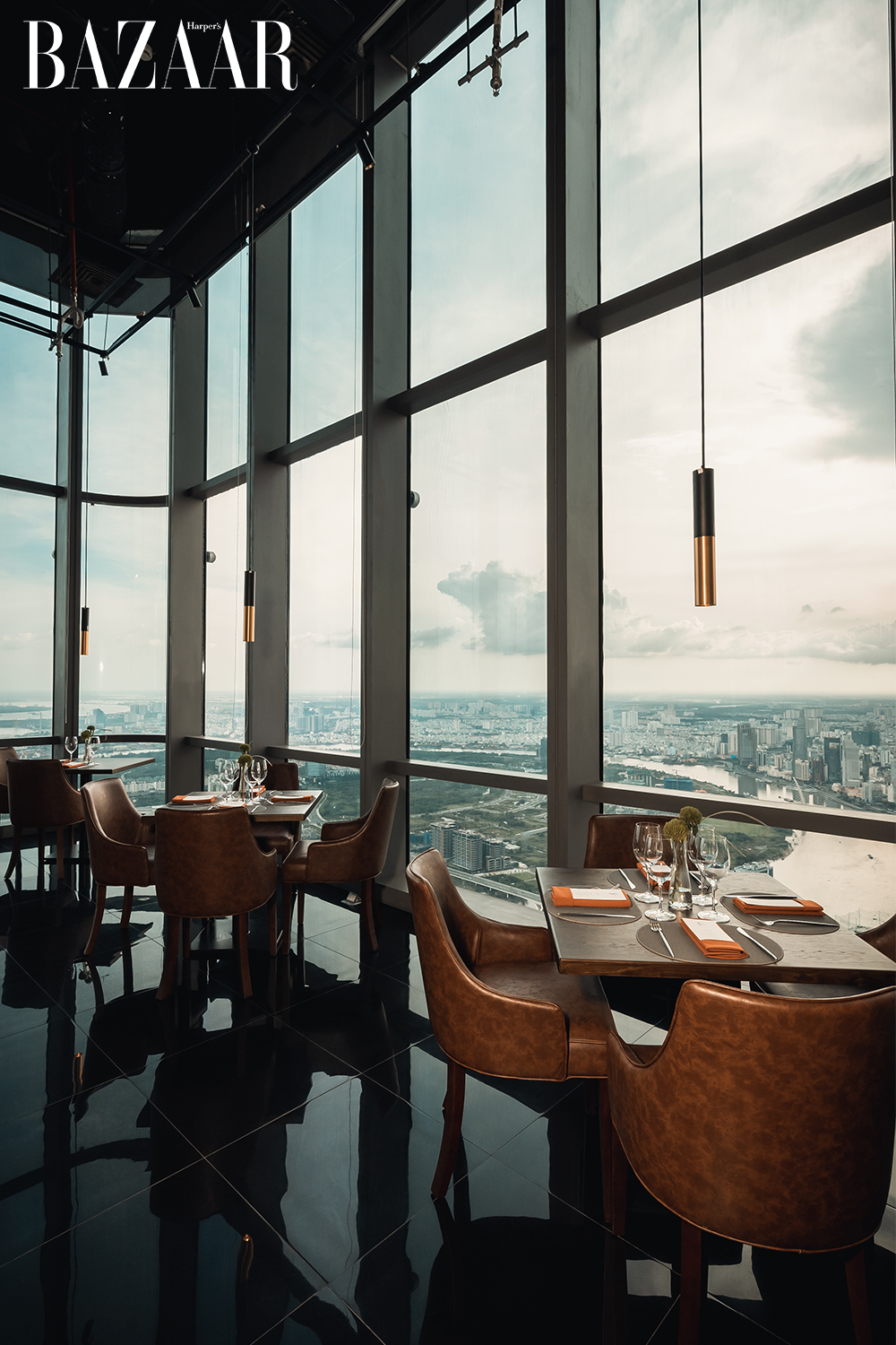 Harper's Bazaar_Nhà hàng S79 Skyline Dining Saigon_07