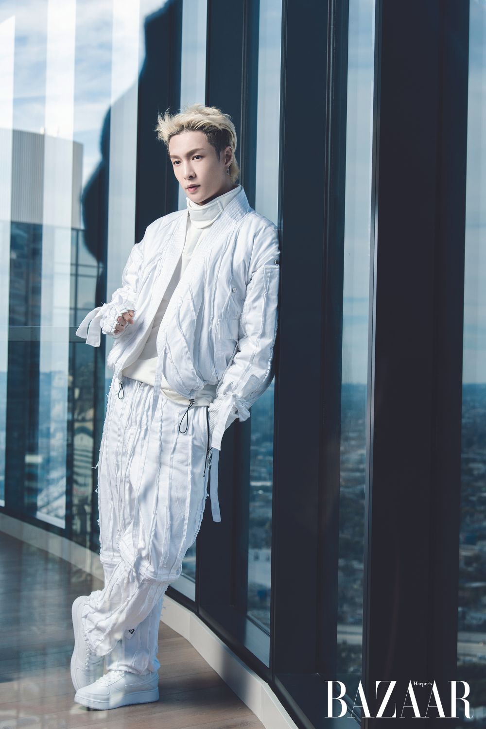 Trương Nghệ Hưng, còn được biết đến với nghệ danh Lay Zhang