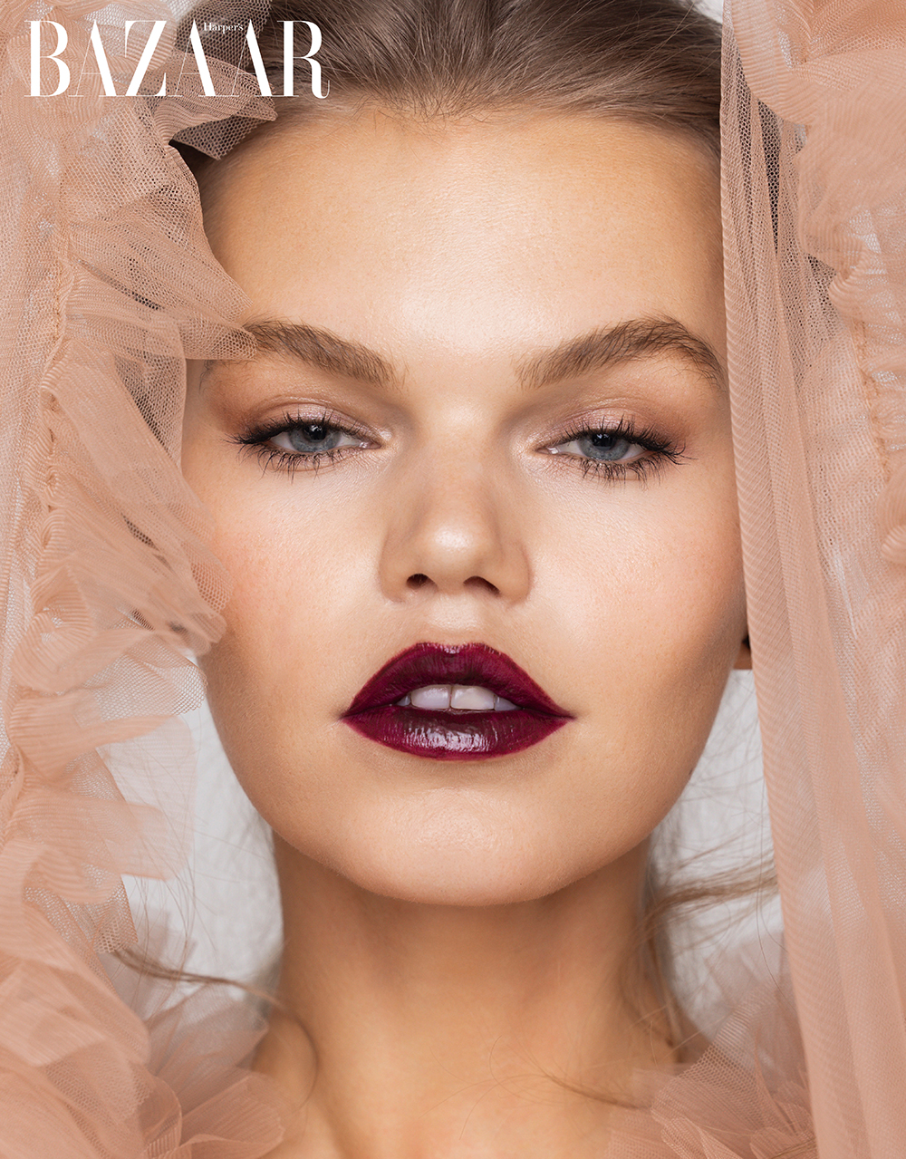 Wild Woman fashion photo story starring Daphne Marleen Laan 1