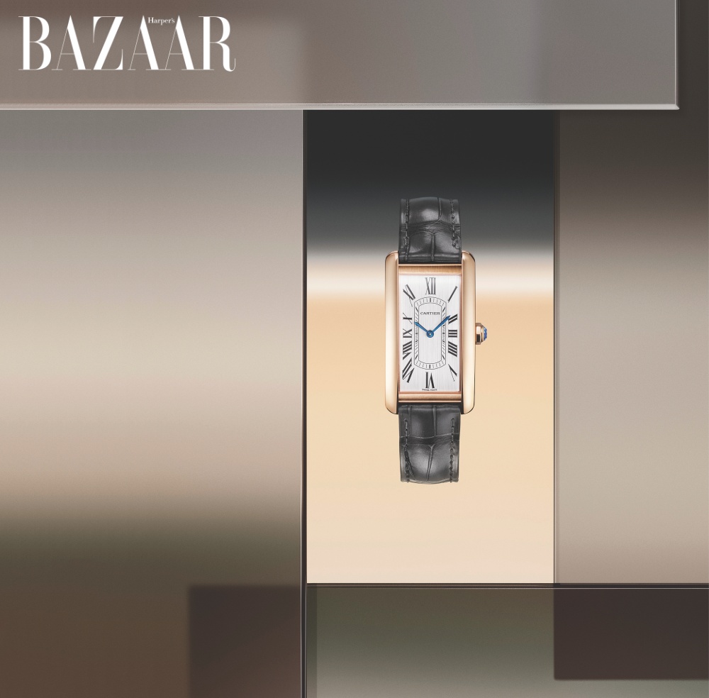 Đồng hồ Cartier Tank Américaine có dáng chữ nhật, bộ vỏ mảnh