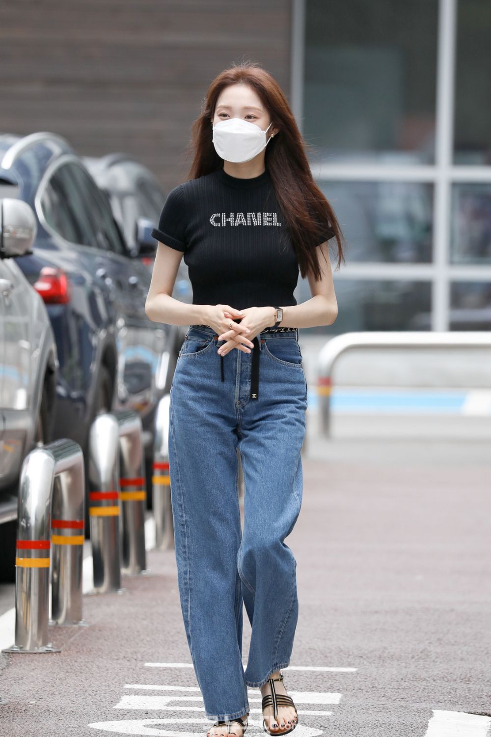 Mặc đẹp theo phong cách thời trang It Girl Lee Sung Kyung