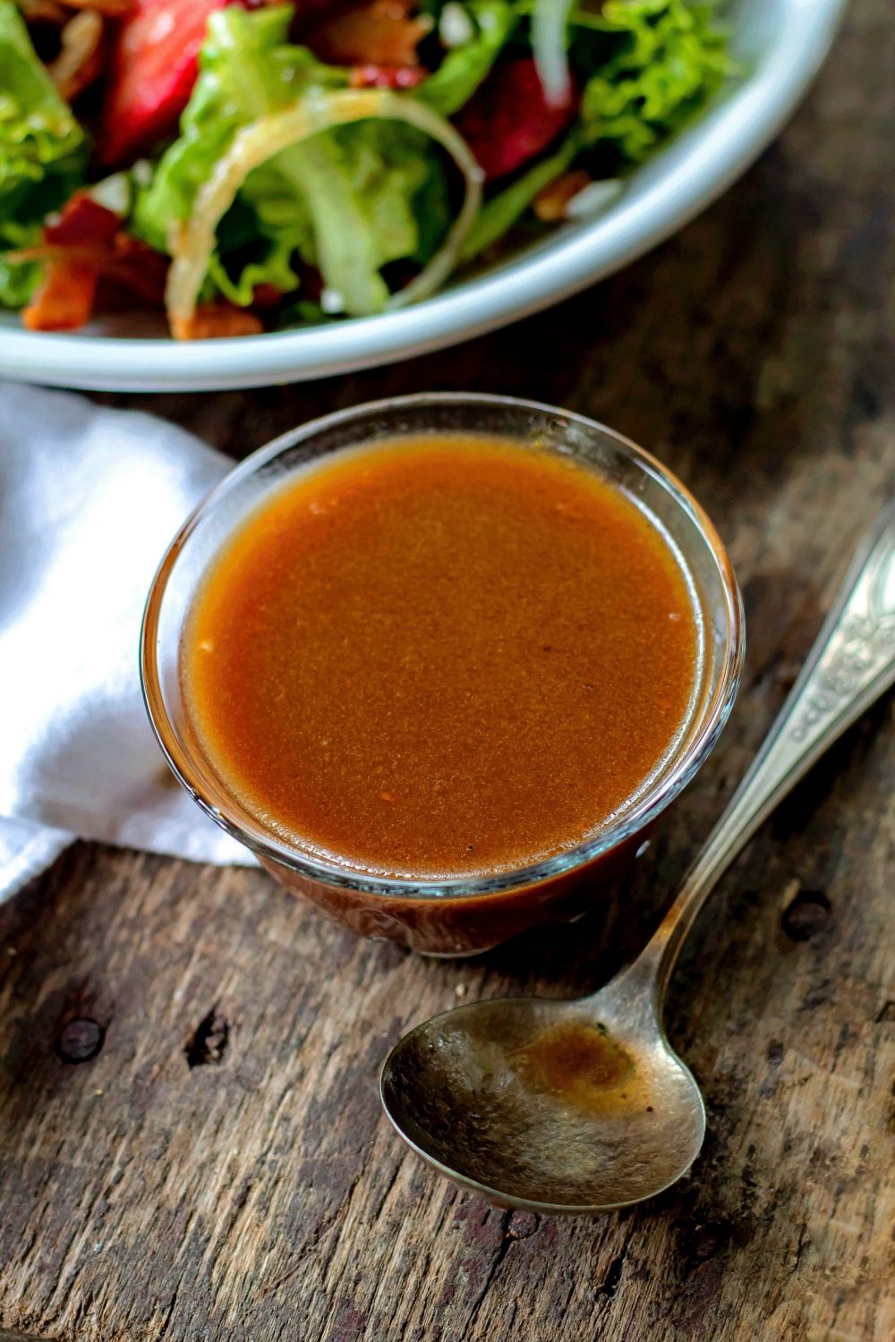 Cách làm các loại nước sốt salad giảm cân với cam và giấm Balsamic