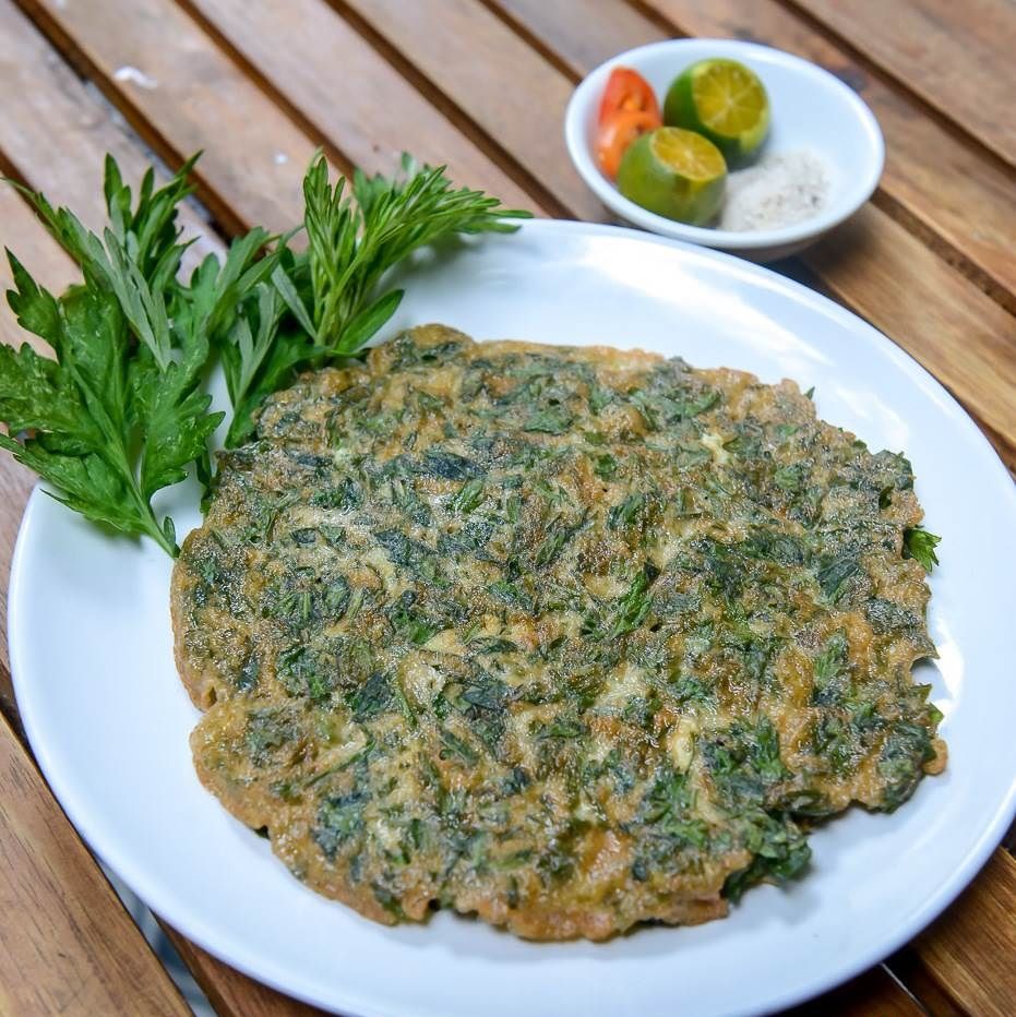 Trứng chiên ngải cứu