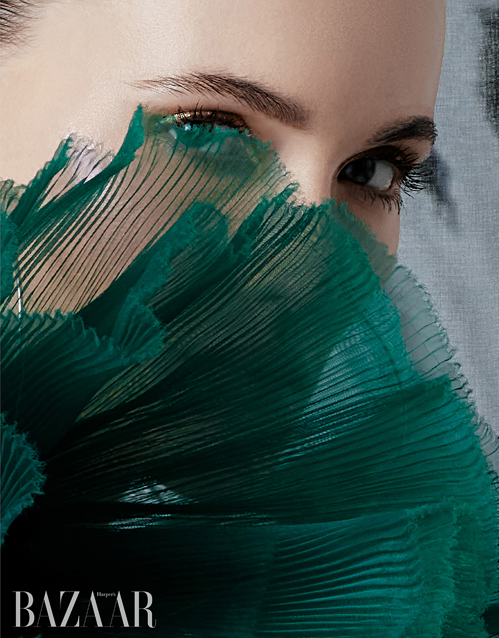 Model: Jane Grybennikova. Photographer: Tobias Meier 3