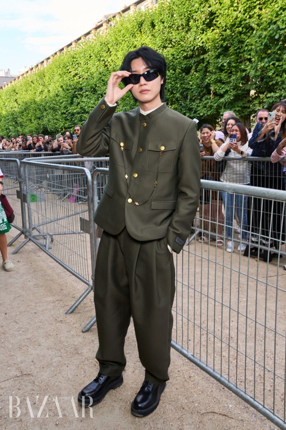 khach-moi-front-row-kenzo-2025-3