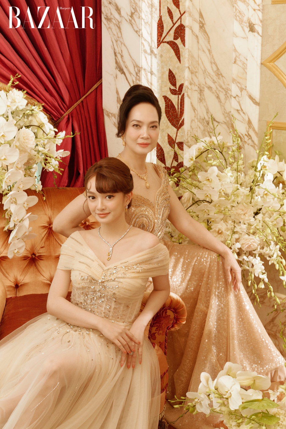 Kaity Nguyễn và NSND Lê Khanh. BST Isabelle, Linh San Couture