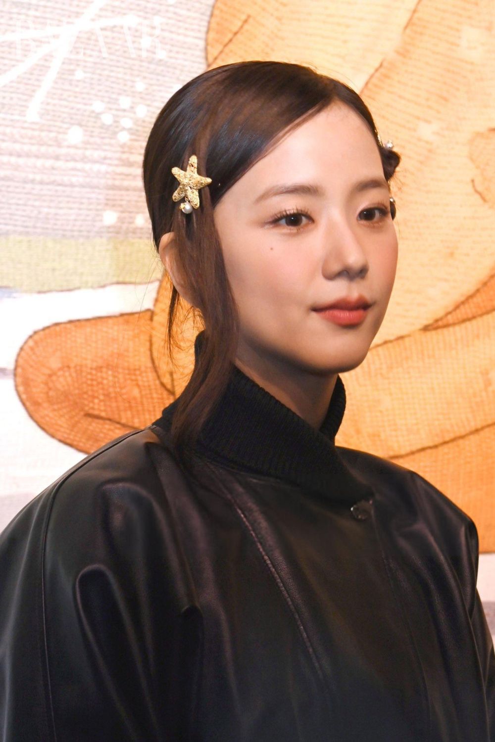 bzvn-jisoo-dior-haute-couture-2025-4