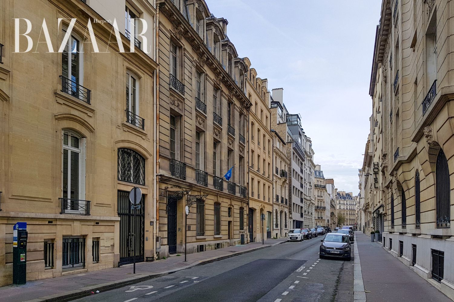 BZVN-DU-LICH-PARIS-THEO-SAO-KPOP