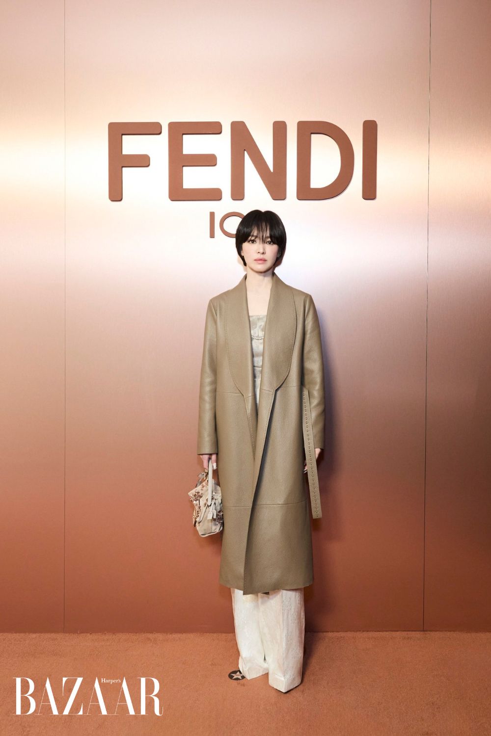 BZVN-front-row-fendi-thu-dong-2025 (5)