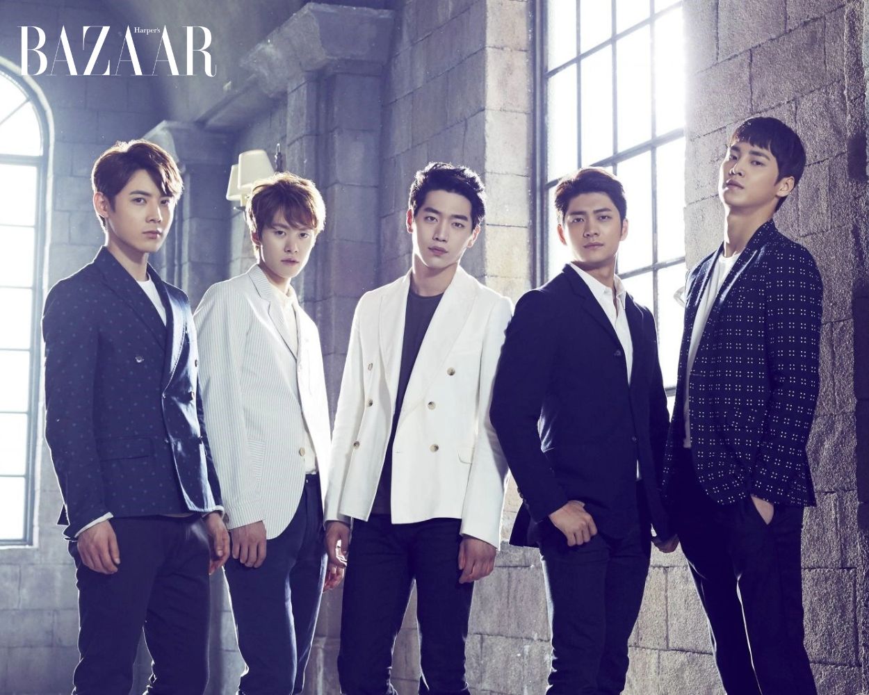 BZVN-5URPRISE-NHOM-NHAC-DIEN-VIEN