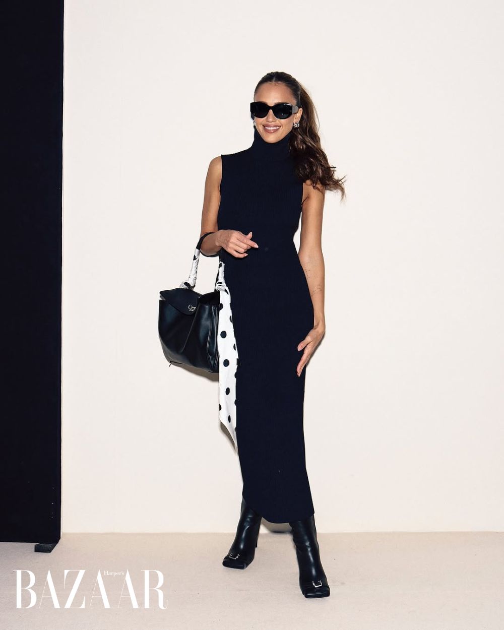 bzvn-balenciaga-front-row-fw25 (8)