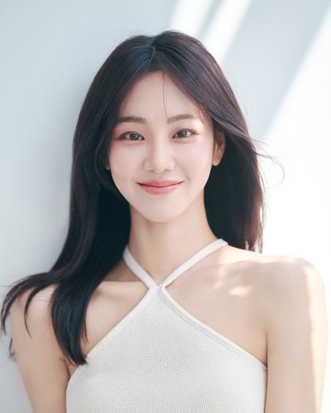 bzvn-studio-chup-hinh-giong-dien-vien-han (2)