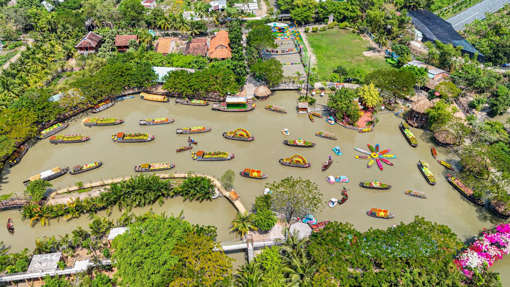 Làng du lịch Mỹ Khánh
