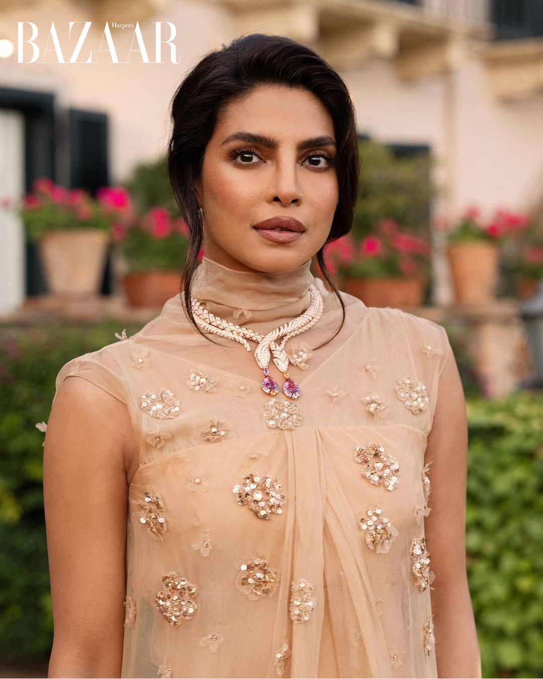 bzvn-prianka-chopra-du-su-kien-polychroma-bvlgari